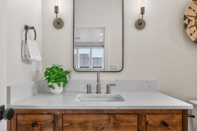 62637 Mt Hood Drive, Bend, OR 97703