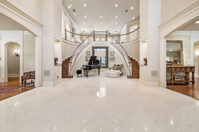 331 S White Chapel Boulevard, Southlake, TX 76092