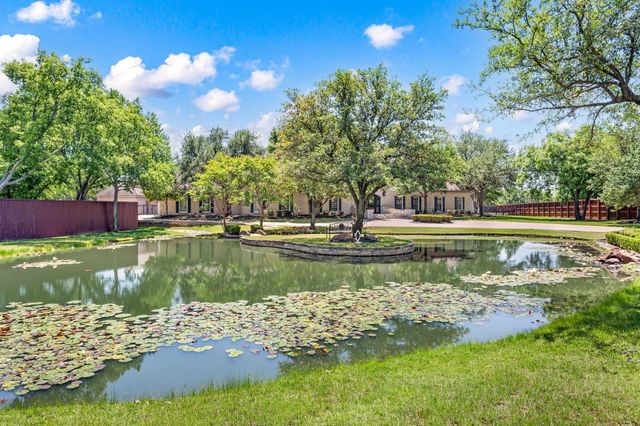 331 S White Chapel Boulevard, Southlake, TX 76092