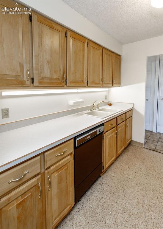 411 Lakewood Circle A706, Colorado Springs, CO 80910 — photo 5
