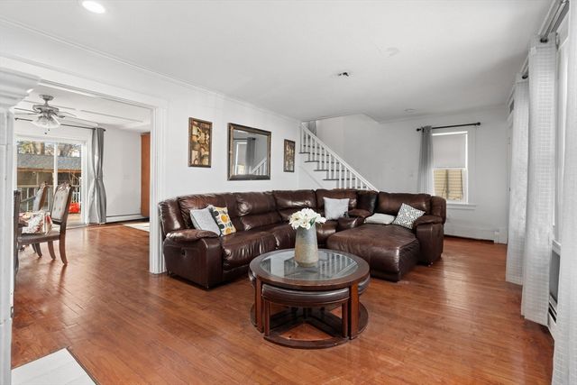 18 Larchwood Rd, Methuen, MA 01844