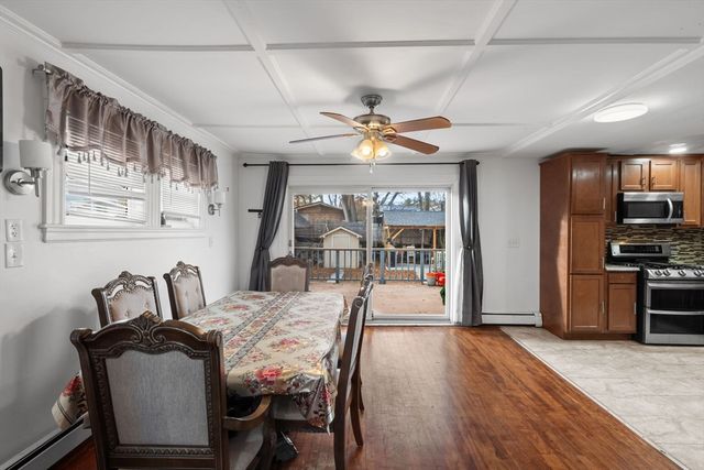 18 Larchwood Rd, Methuen, MA 01844