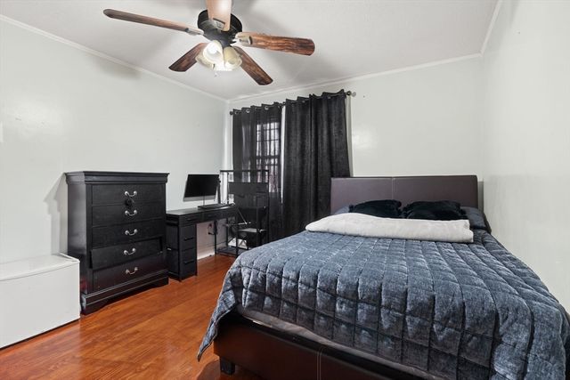 18 Larchwood Rd, Methuen, MA 01844