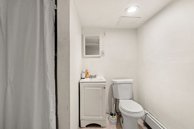 18 Larchwood Rd, Methuen, MA 01844