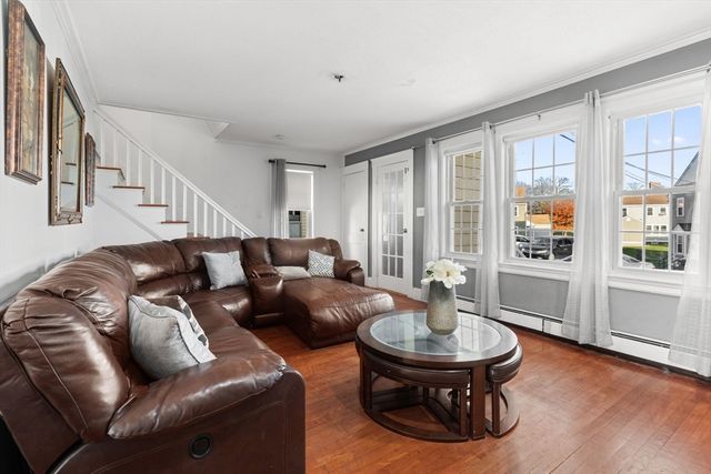 18 Larchwood Rd, Methuen, MA 01844