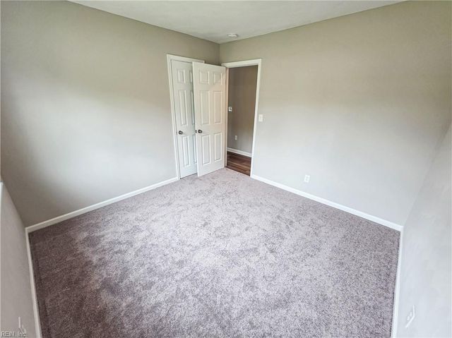 800 Churchill DR, Virginia Beach, VA 23464