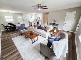 800 Churchill DR, Virginia Beach, VA 23464