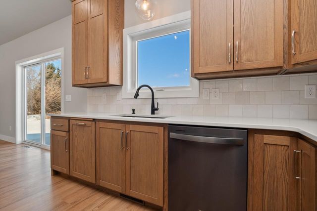 2765 COUNTY ROAD EE, Abrams, WI 54101