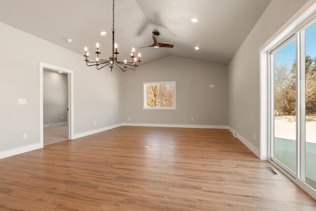 2765 COUNTY ROAD EE, Abrams, WI 54101