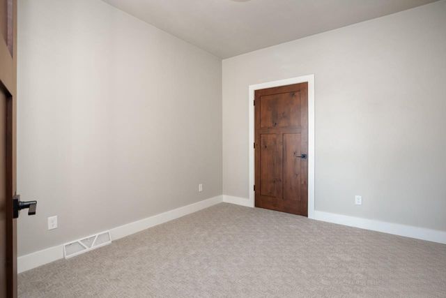 2765 COUNTY ROAD EE, Abrams, WI 54101