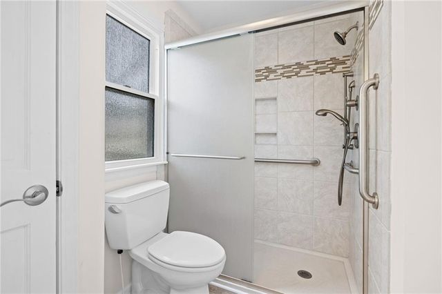 12010 W 74th Street, Shawnee, KS 66216