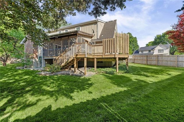 12010 W 74th Street, Shawnee, KS 66216
