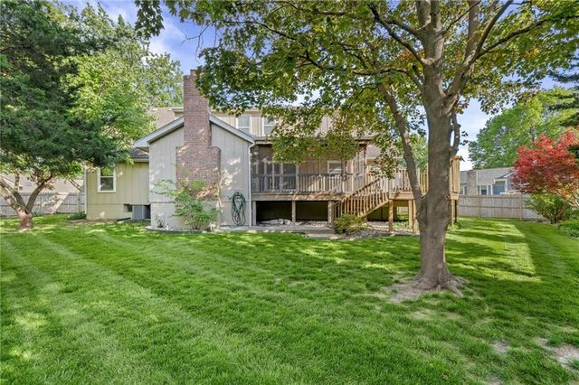 12010 W 74th Street, Shawnee, KS 66216