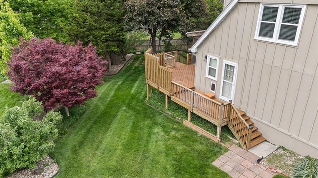 12010 W 74th Street, Shawnee, KS 66216