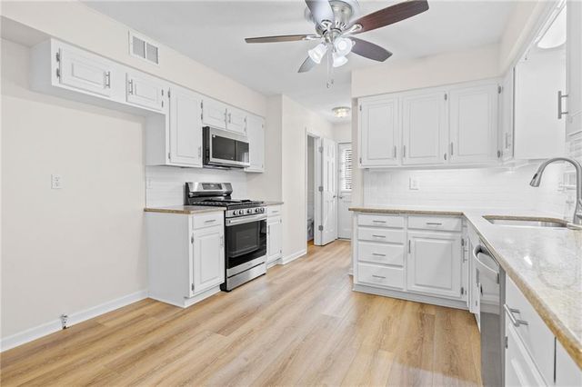 12010 W 74th Street, Shawnee, KS 66216
