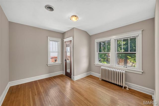 3073 Andover Drive, St Louis, MO 63121
