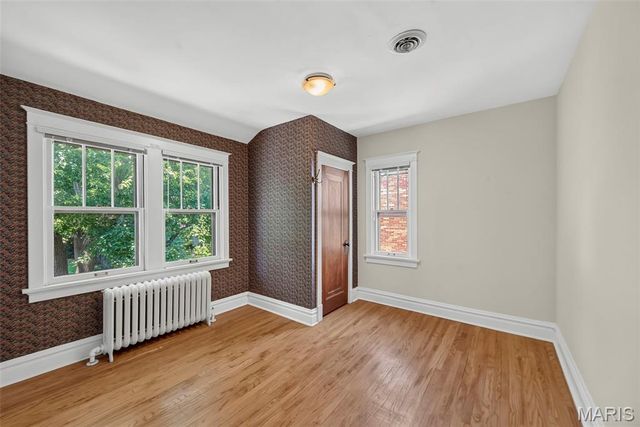 3073 Andover Drive, St Louis, MO 63121