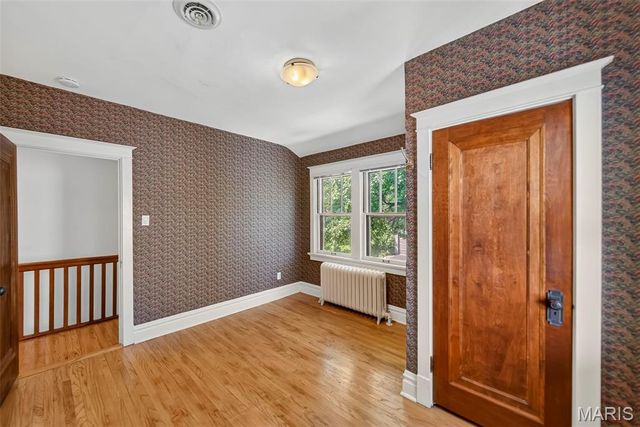 3073 Andover Drive, St Louis, MO 63121