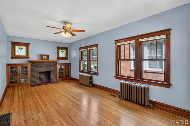 3073 Andover Drive, St Louis, MO 63121