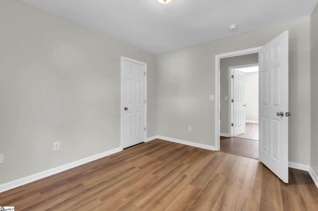 221 Riverbreeze Road, Greenville, SC 29611