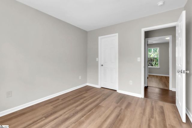 221 Riverbreeze Road, Greenville, SC 29611