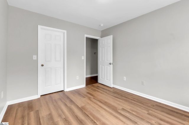 221 Riverbreeze Road, Greenville, SC 29611
