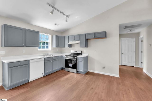 221 Riverbreeze Road, Greenville, SC 29611