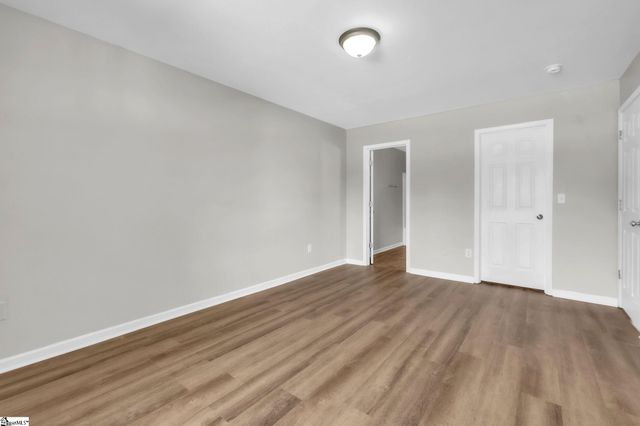 221 Riverbreeze Road, Greenville, SC 29611
