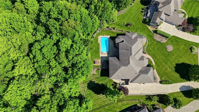 415 S Signature Drive, Beavercreek Twp, OH 45385