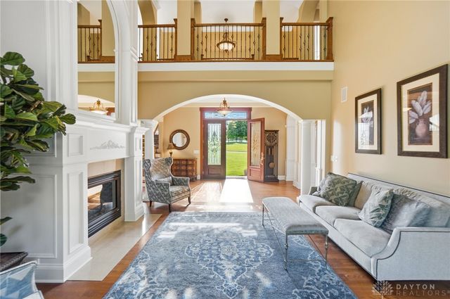 415 S Signature Drive, Beavercreek Twp, OH 45385