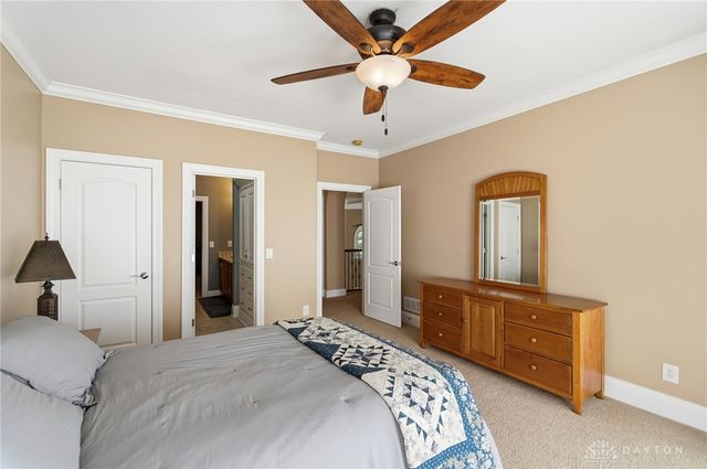 415 S Signature Drive, Beavercreek Twp, OH 45385