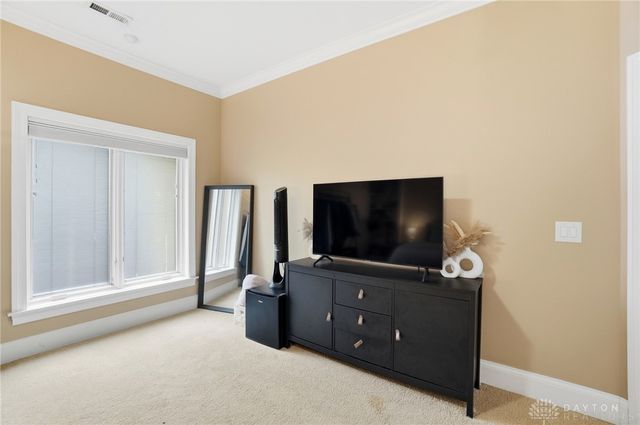 415 S Signature Drive, Beavercreek Twp, OH 45385
