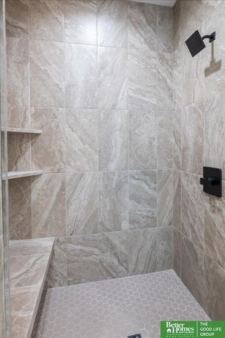 5920 N 208th Street, Elkhorn, NE 68022