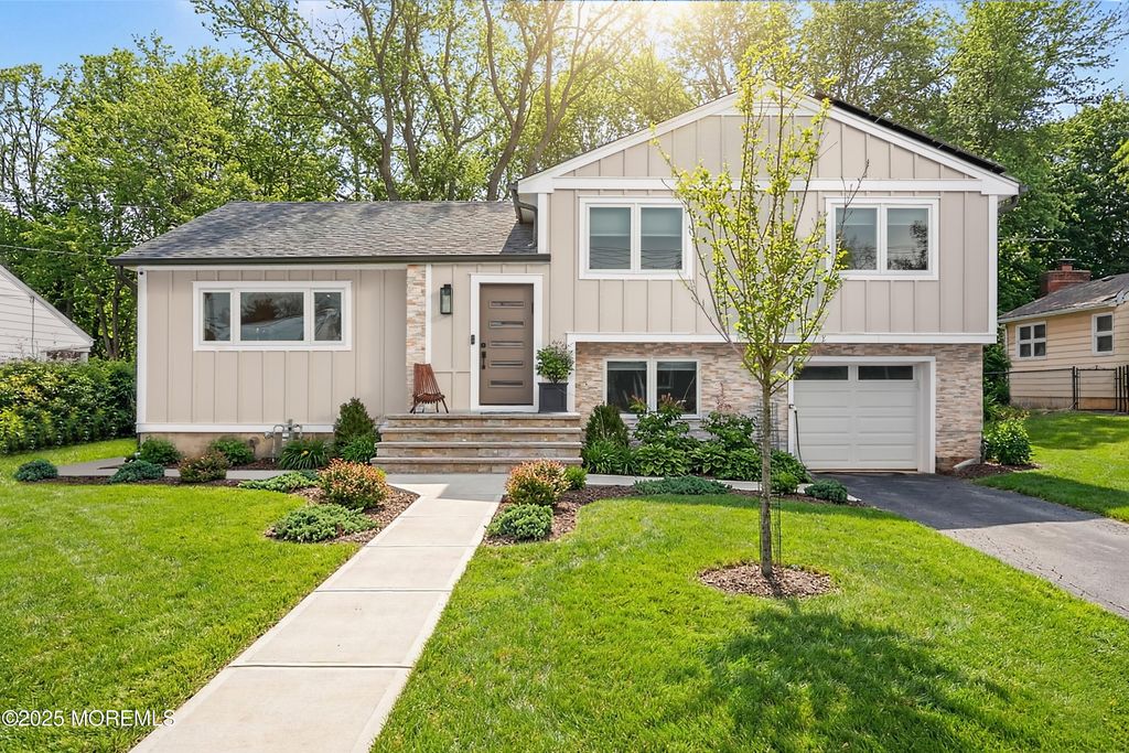 11 Nolan Drive, West Long Branch, NJ 07764