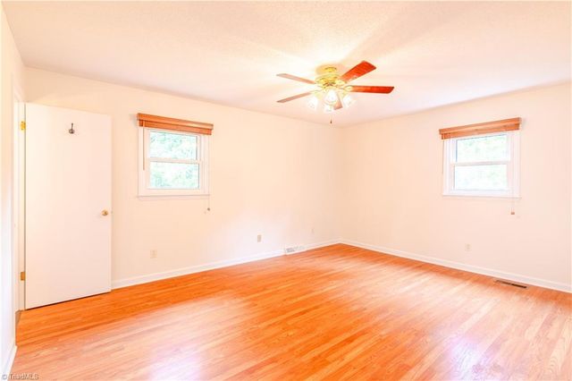 163 Ruth Court, Winston-salem, NC 27127