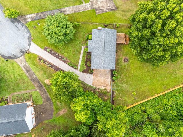 163 Ruth Court, Winston-salem, NC 27127