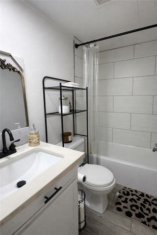 7031 Red Rock Rd, Franklin, TX 77856