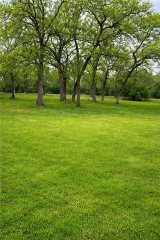 7031 Red Rock Rd, Franklin, TX 77856