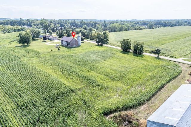 N3212 BEAN CITY ROAD, New London, WI 54961