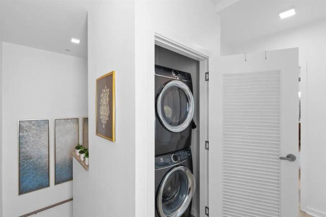 2885 B Street, San Diego, CA 92102