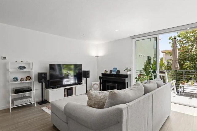 2885 B Street, San Diego, CA 92102