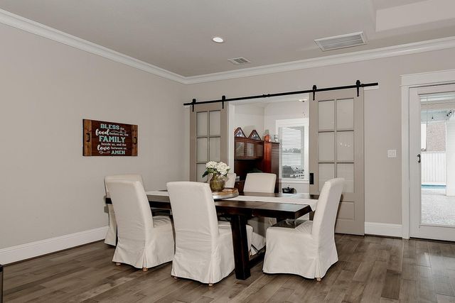 2205 Salt Grass Trail, Conroe, TX 77384