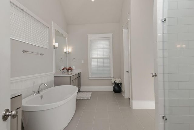 2205 Salt Grass Trail, Conroe, TX 77384