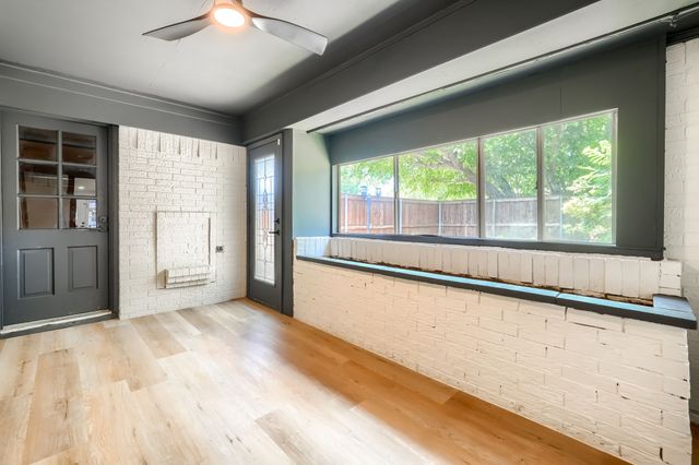 4049 Alicante Avenue, Fort Worth, TX 76133