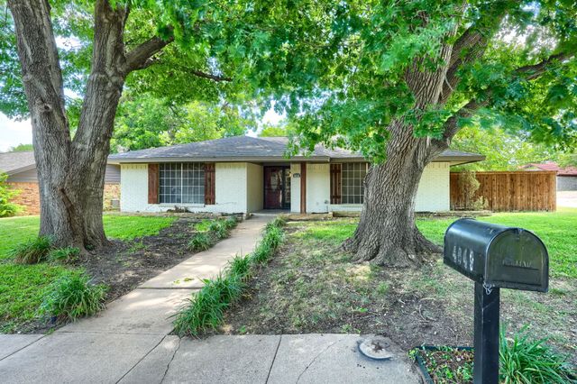 4049 Alicante Avenue, Fort Worth, TX 76133