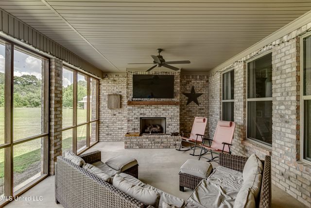 4072 Ms-471, Brandon, MS 39047