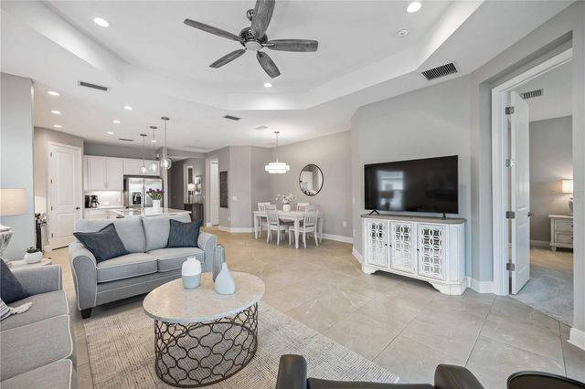 12492 PALATKA DRIVE, Venice, FL 34293