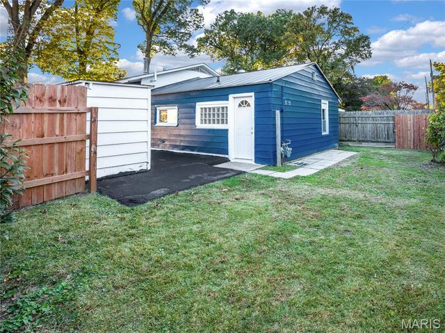 1319 Randle Street, Edwardsville, IL 62025