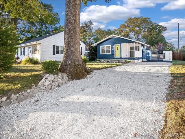 1319 Randle Street, Edwardsville, IL 62025