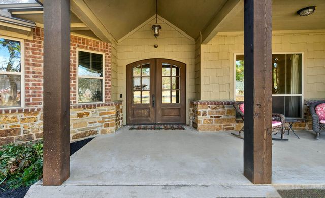 344 Stonebridge Ct., Gilmer, TX 75645